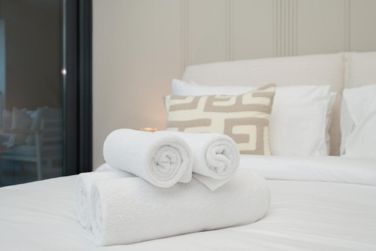 Appartement Luxurious 2-bedroom Escape With Burj Khalifa Views At Act One In Downtown