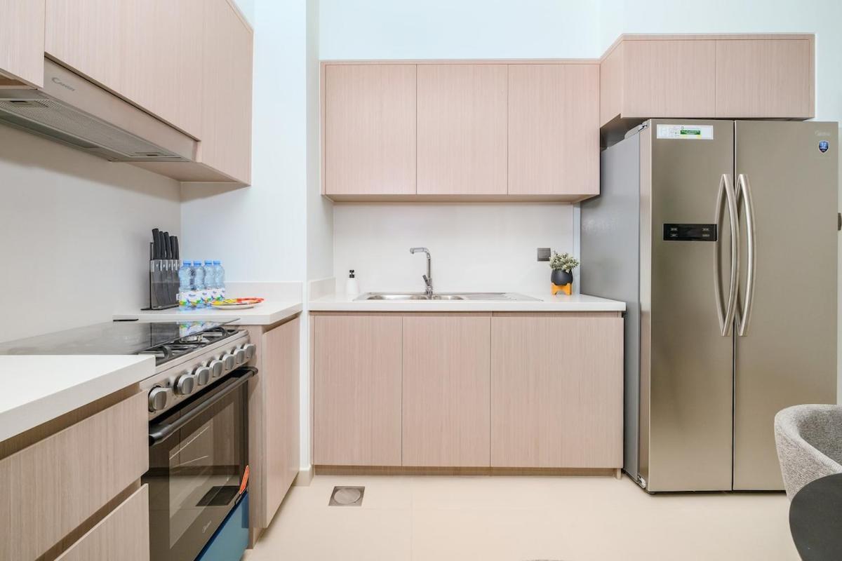 Luxurious 2-bedroom Escape With Burj Khalifa Views At Act One In Downtown * Dubaï