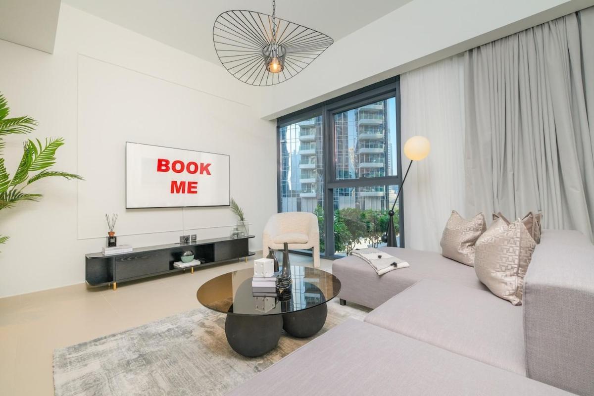 Luxurious 2-bedroom Escape With Burj Khalifa Views At Act One In Downtown * Dubaï